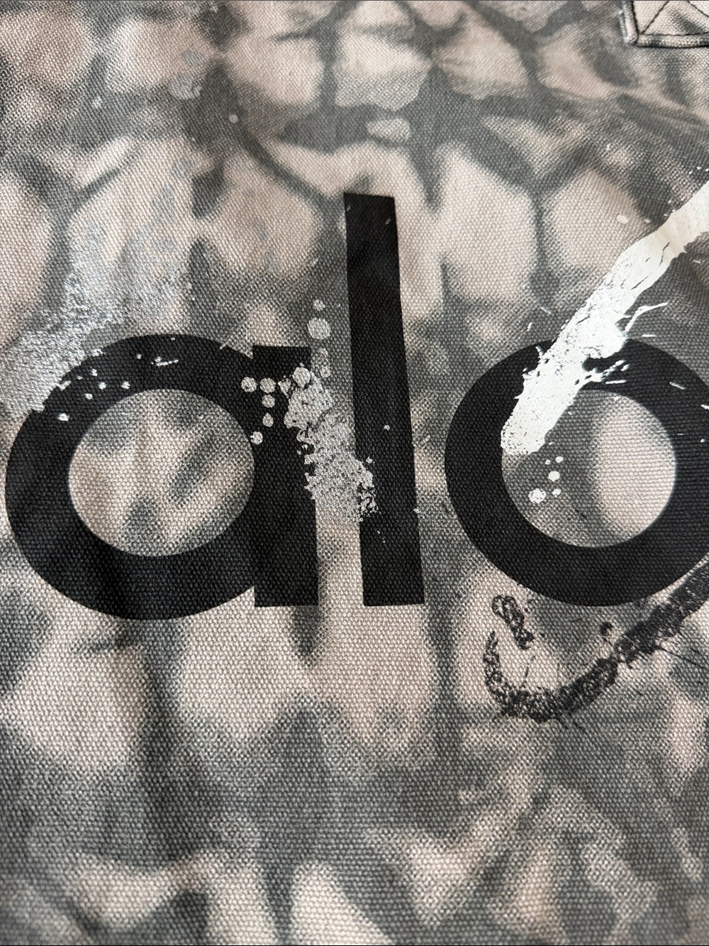 Alo Yoga Tote - Picture 6 of 7